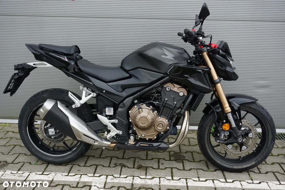 Honda CB - 2