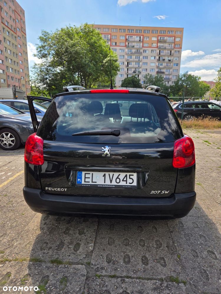 Peugeot 207 1.4 Trendy - 4