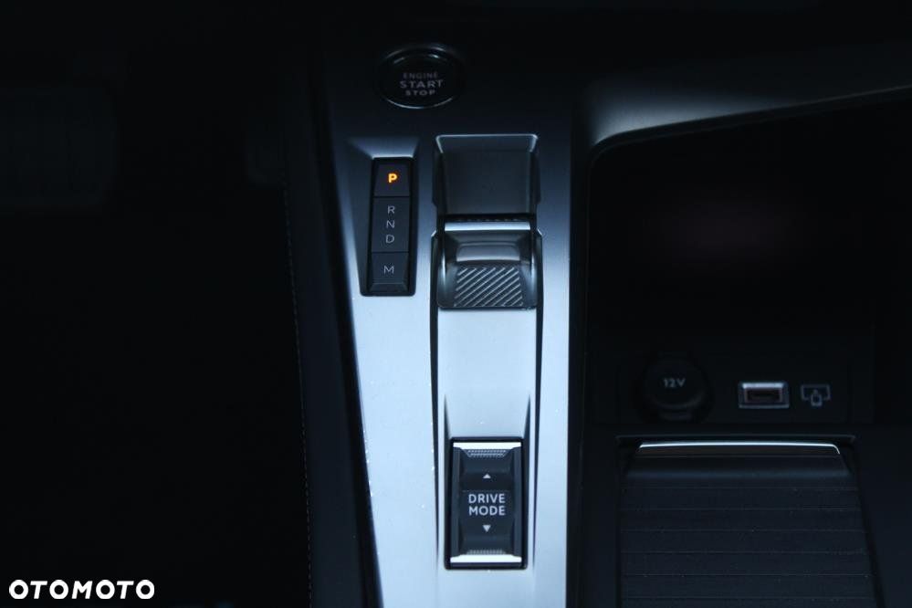 Peugeot 308 - 18