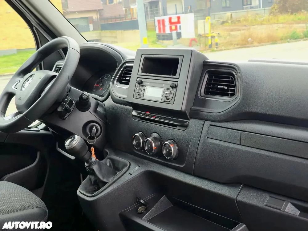 Renault Master - 17