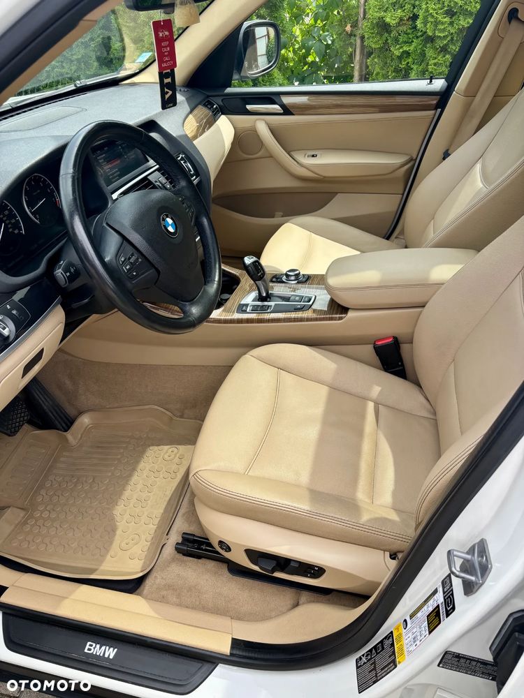 BMW X3 xDrive28i - 9
