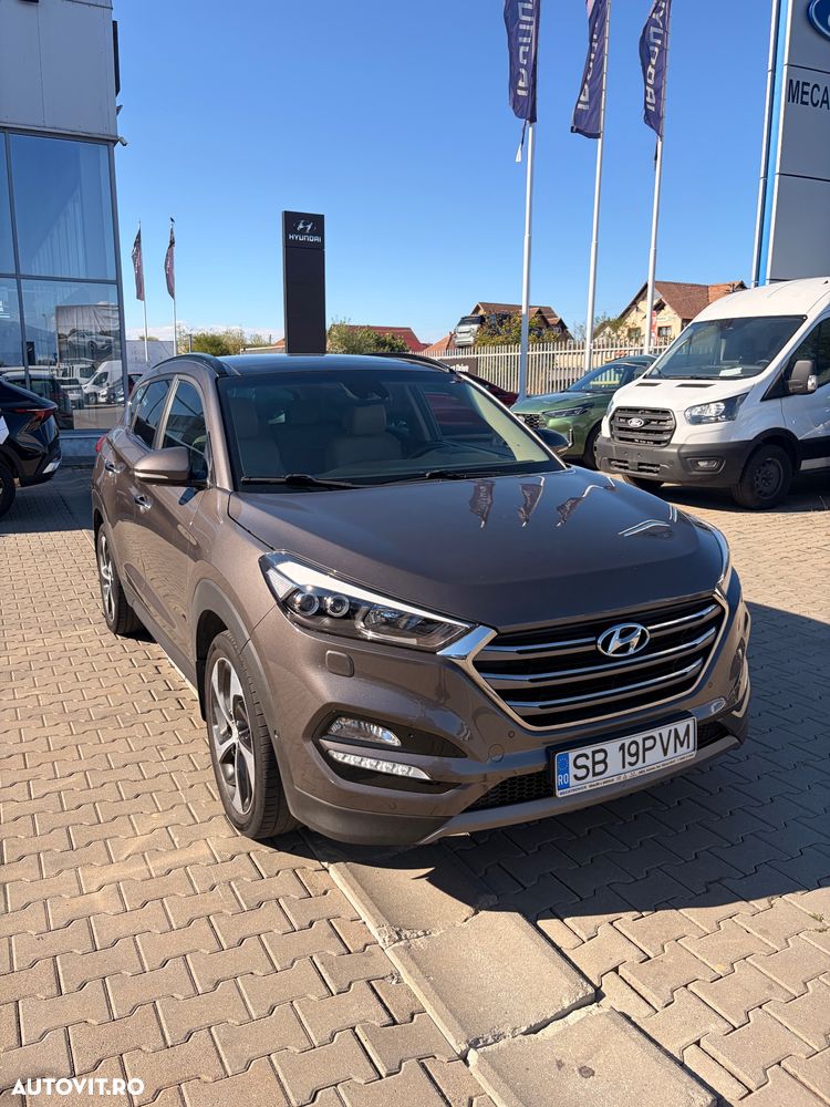 Hyundai Tucson 2.0 CRDI 4WD 6AT Luxury+ - 1