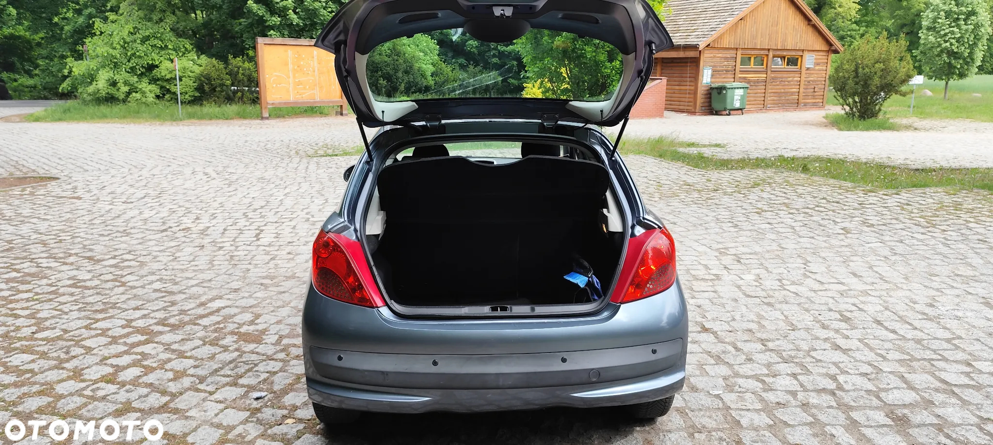 Peugeot 207 1.4 Trendy - 12