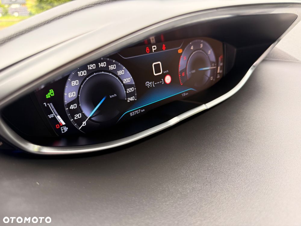 Peugeot 3008 BlueHDi 180 Stop & Start EAT8 GT - 17