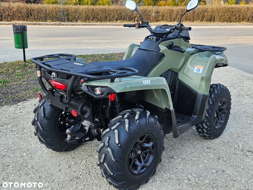 Can-Am Outlander - 3