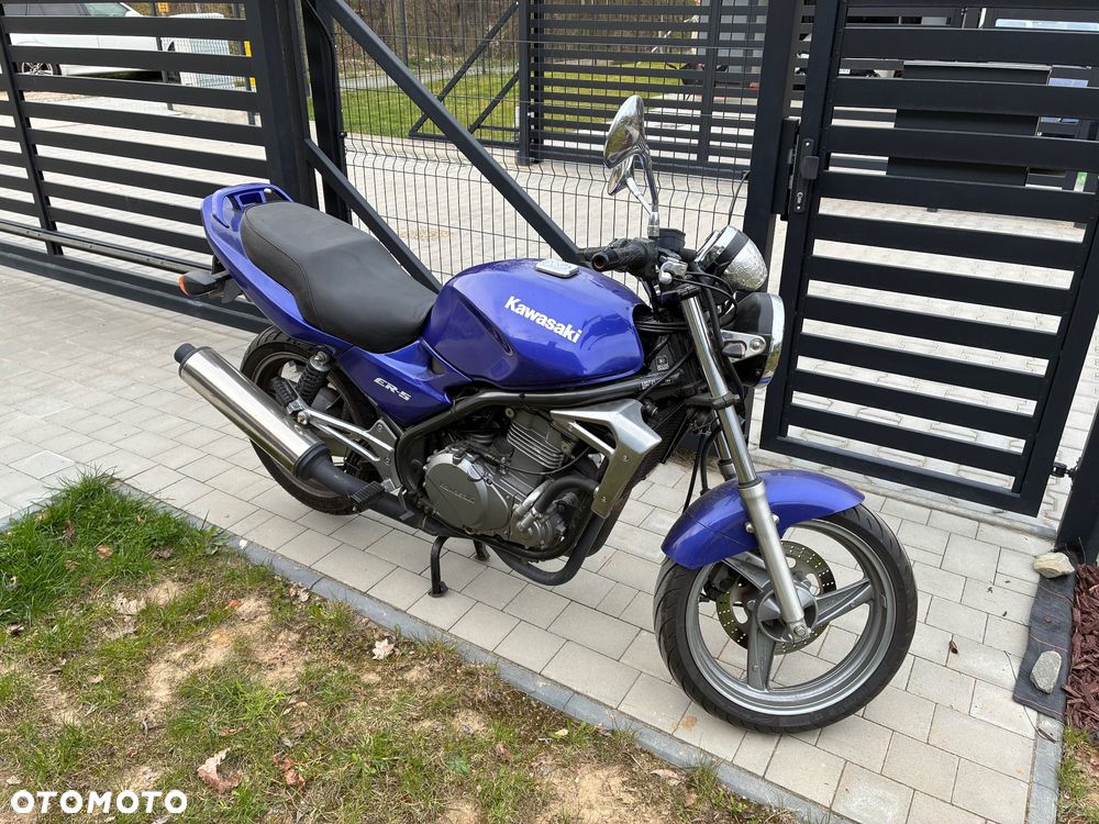 Kawasaki ER - 2