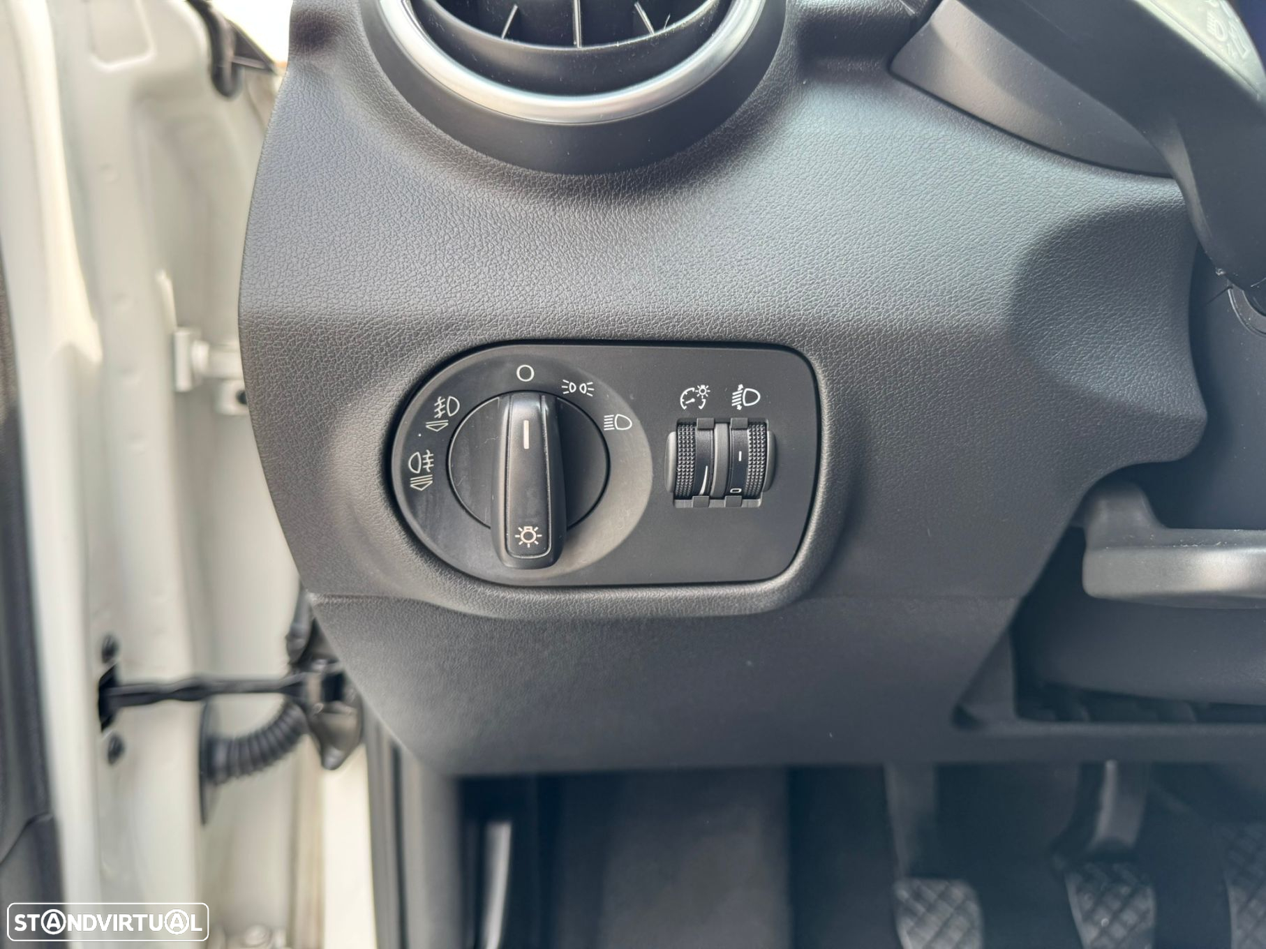 Audi A1 Sportback 1.4 TDI Design - 17