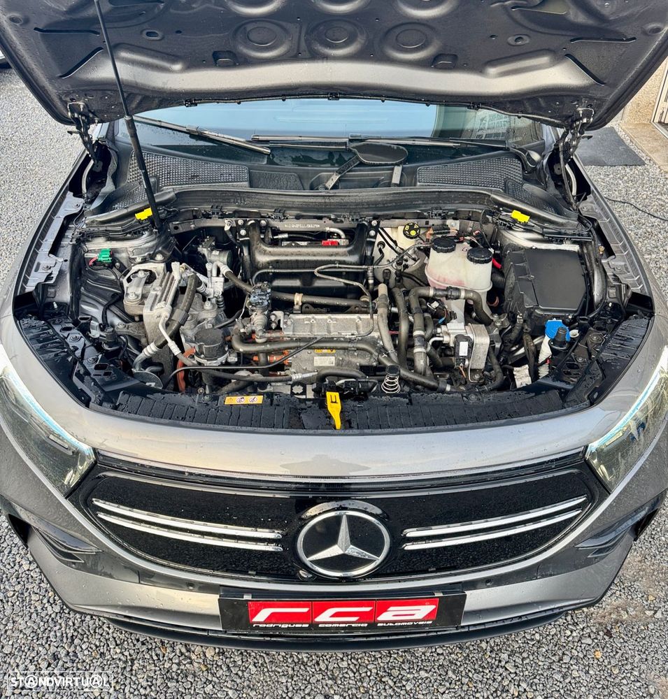 Mercedes-Benz EQA - 8