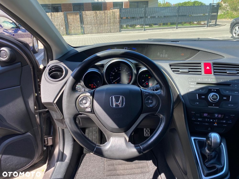 Honda Civic 1.8 Sport - 13