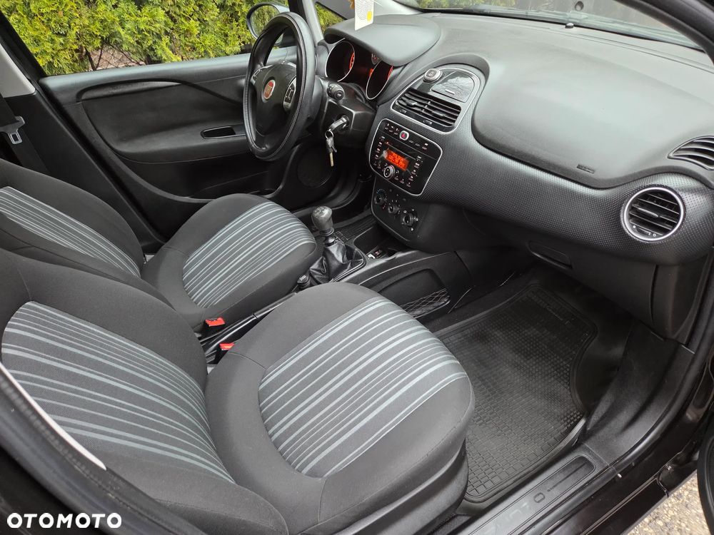 Fiat Punto Evo 1.4 8V Estiva Blue&Me - 7