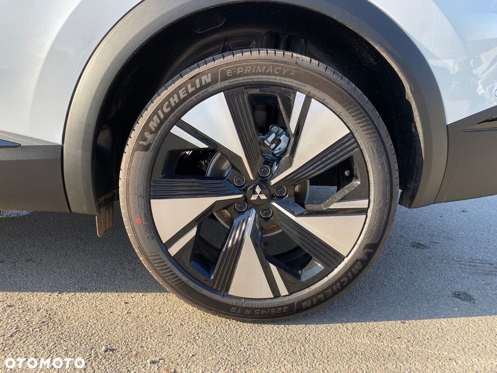 Mitsubishi Grandis 1.3T mHEV Intense Style Cold DCT - 22