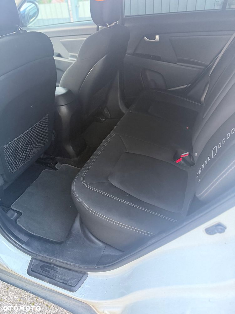 Kia Sportage 2.0 CRDI 4WD Automatik Vision - 15