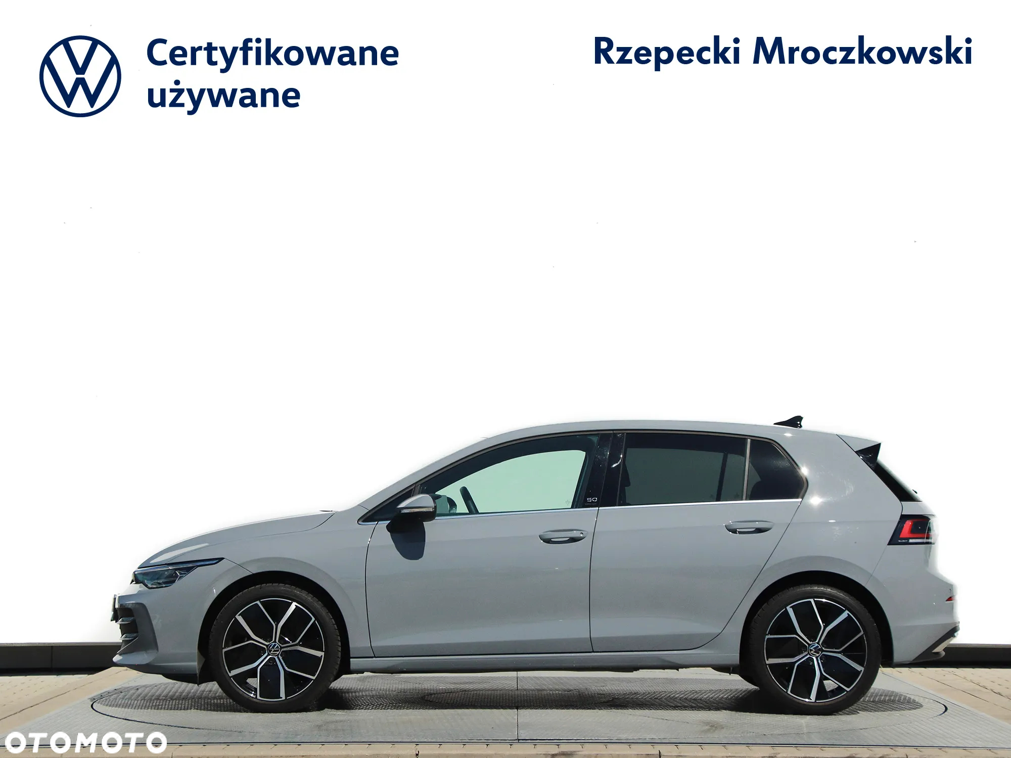 Volkswagen Golf - 9