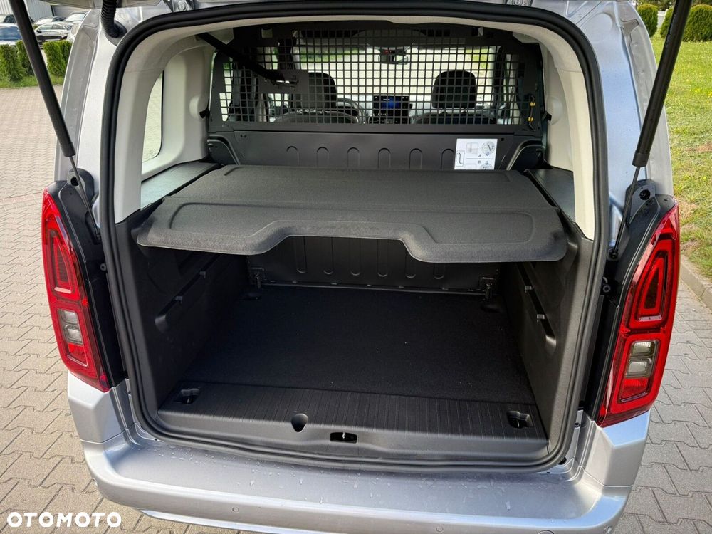 Opel Combo Combo Kombi Edition Plus 1.2 PureTech 110 KM S&S MT6 - 13