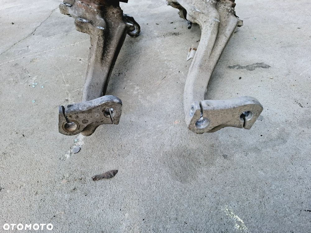 Zwrotnica Przód Przednia Lewa Audi A4 B8 A5 Q5 8K0407257G - 5