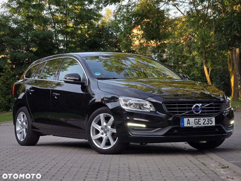 Volvo V60 T3 Edition - 3