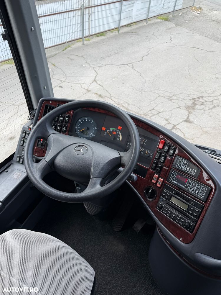 Mercedes-Benz TOURISMO - 6