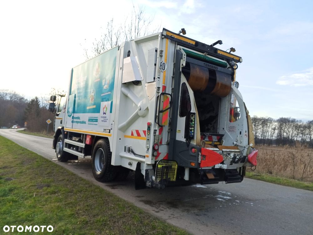 Renault Śmieciarka Renault D19/ Mały przebieg i udokumentowany - 6