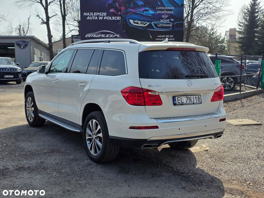 Mercedes-Benz GL - 5