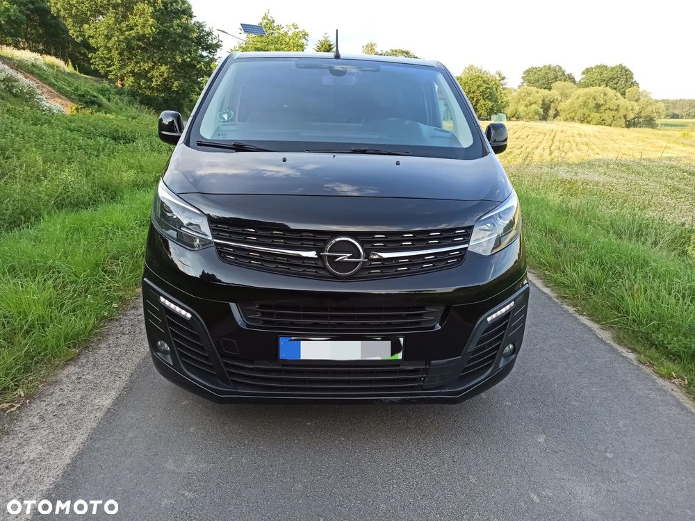 Opel VIVARO 2019R 2.0D 122KM 6 BIEGÓW LEDY 2XPDC GRZANE FOTELE TEMPOMAT WEBASTO MARTWE POLE KLIMATRONIC - 17