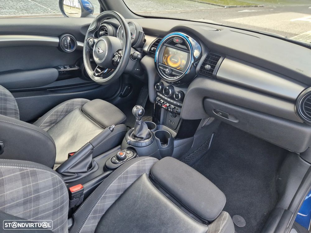 MINI Cabrio Cooper - 19
