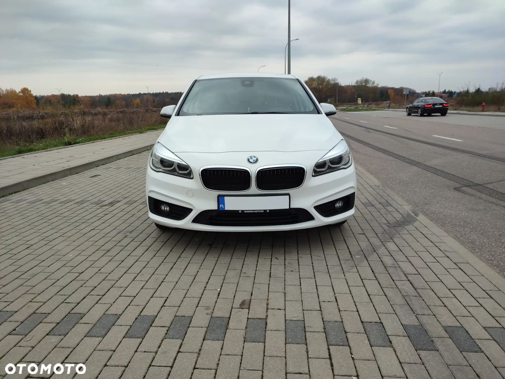 BMW Seria 2 218i - 12