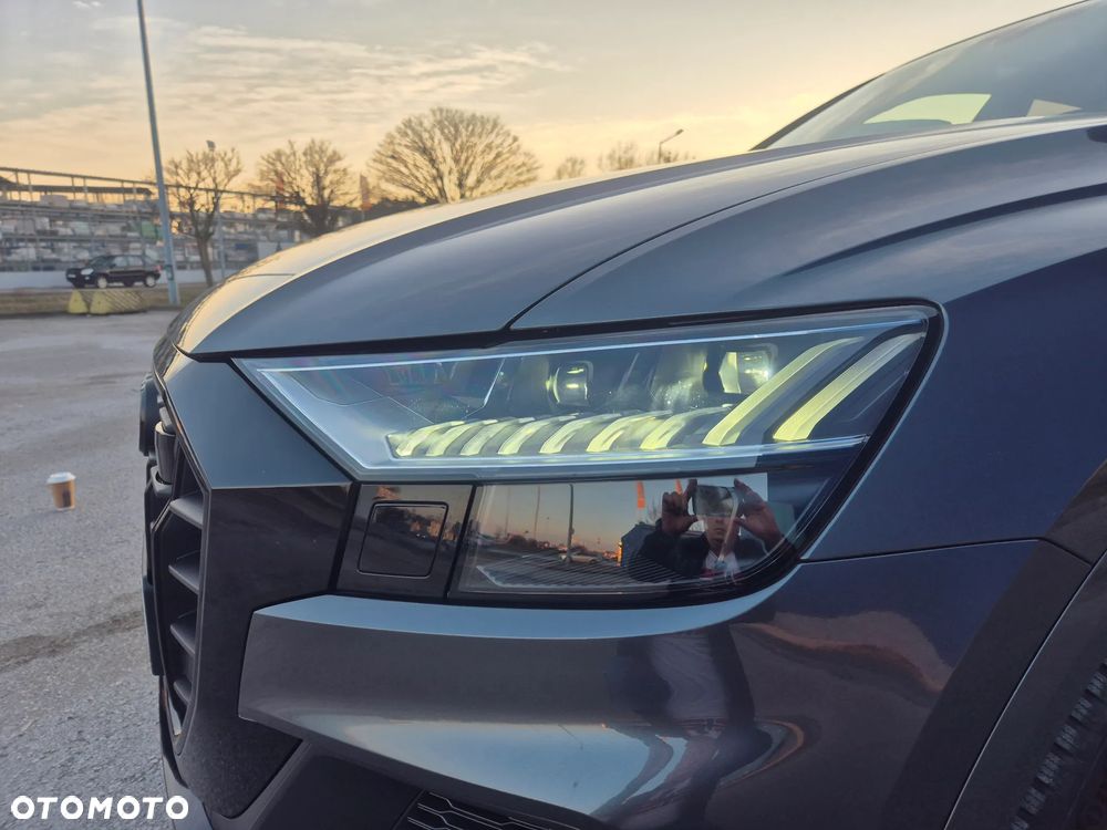 Audi SQ8 - 9