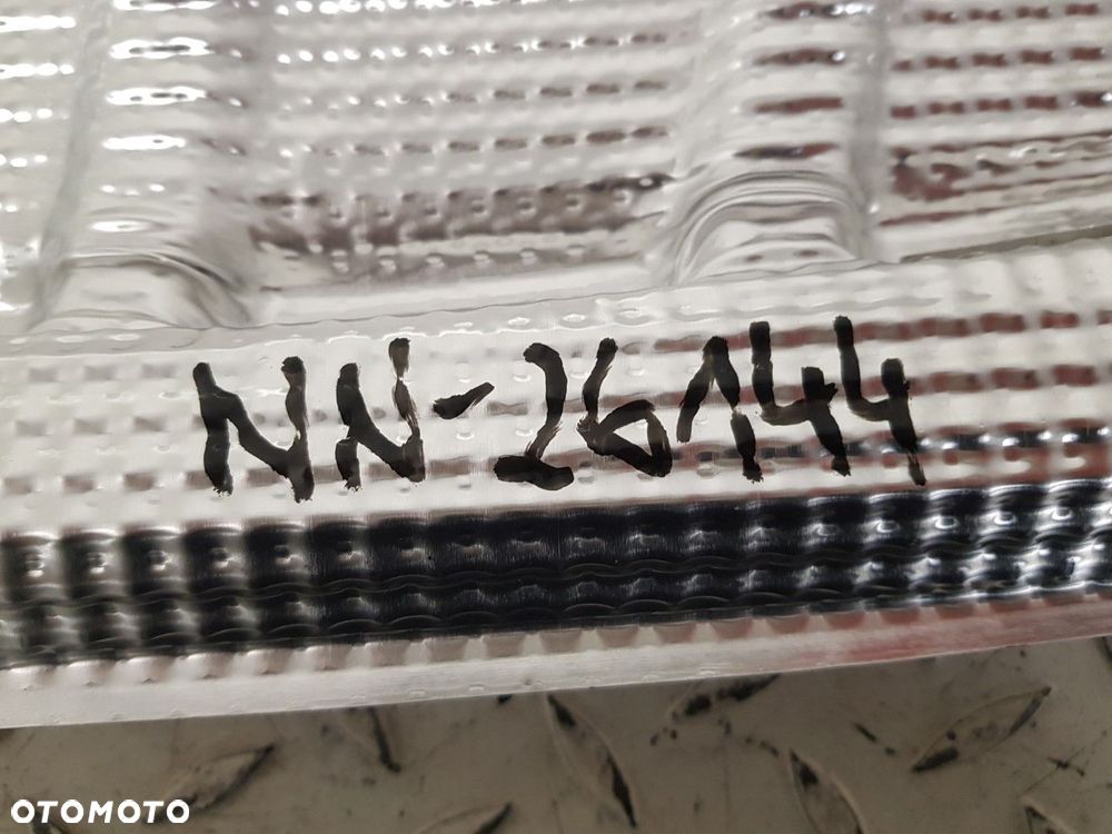 FABRYCZNIE NOWA ORYGINALNA OSŁONA TERMICZNA VW PASSAT B7 10-14 3AA825715B - 5