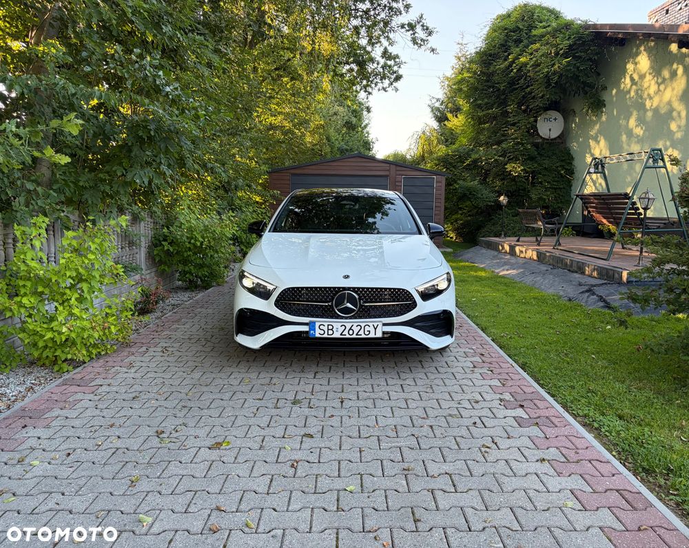 Mercedes-Benz Klasa A 220 4-Matic AMG Line 8G-DCT - 2