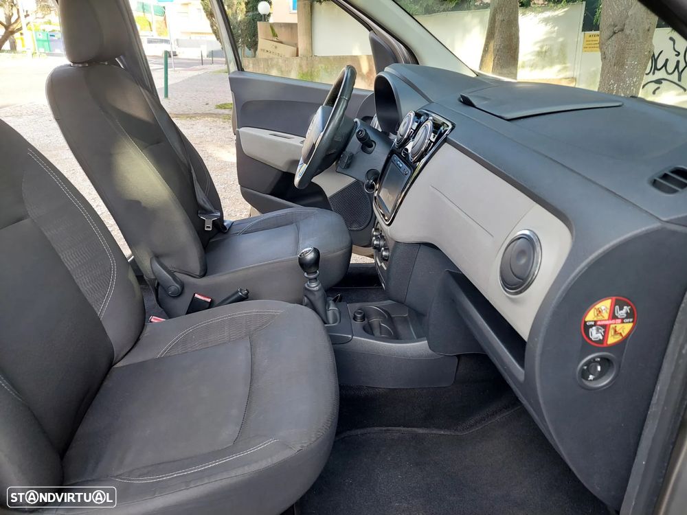 Dacia Lodgy - 17
