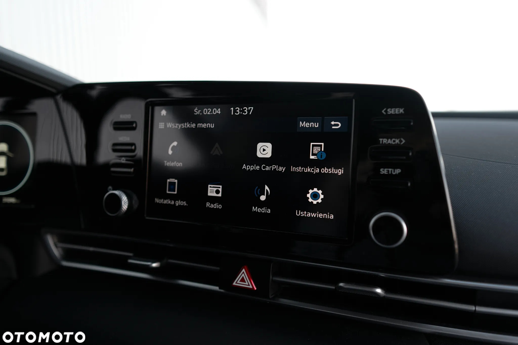 Hyundai Elantra 1.6 Smart CVT - 33