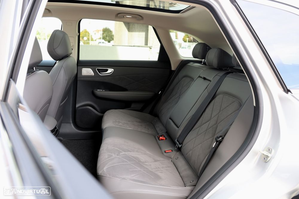 MG MGS6 EV 77 kWh Luxury - 10