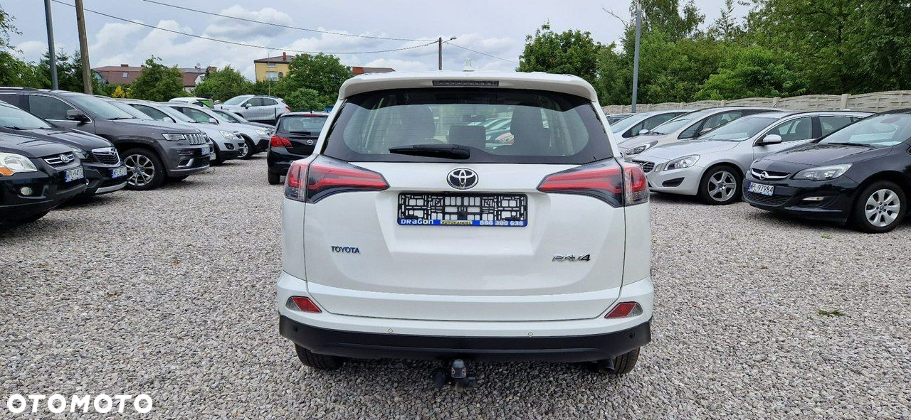 Toyota RAV4 - 7