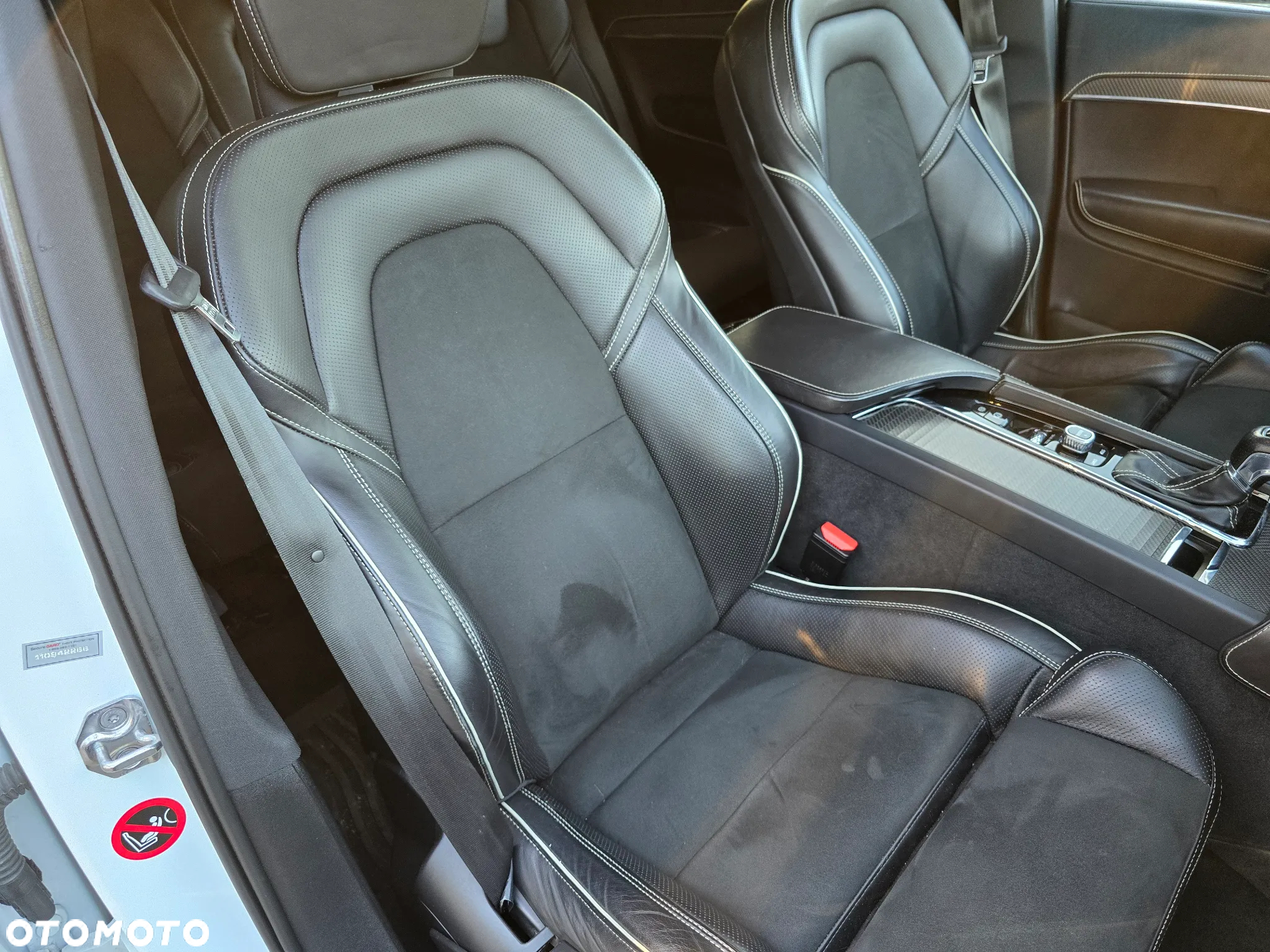 Volvo XC 90 T6 AWD R-Design 7os - 27