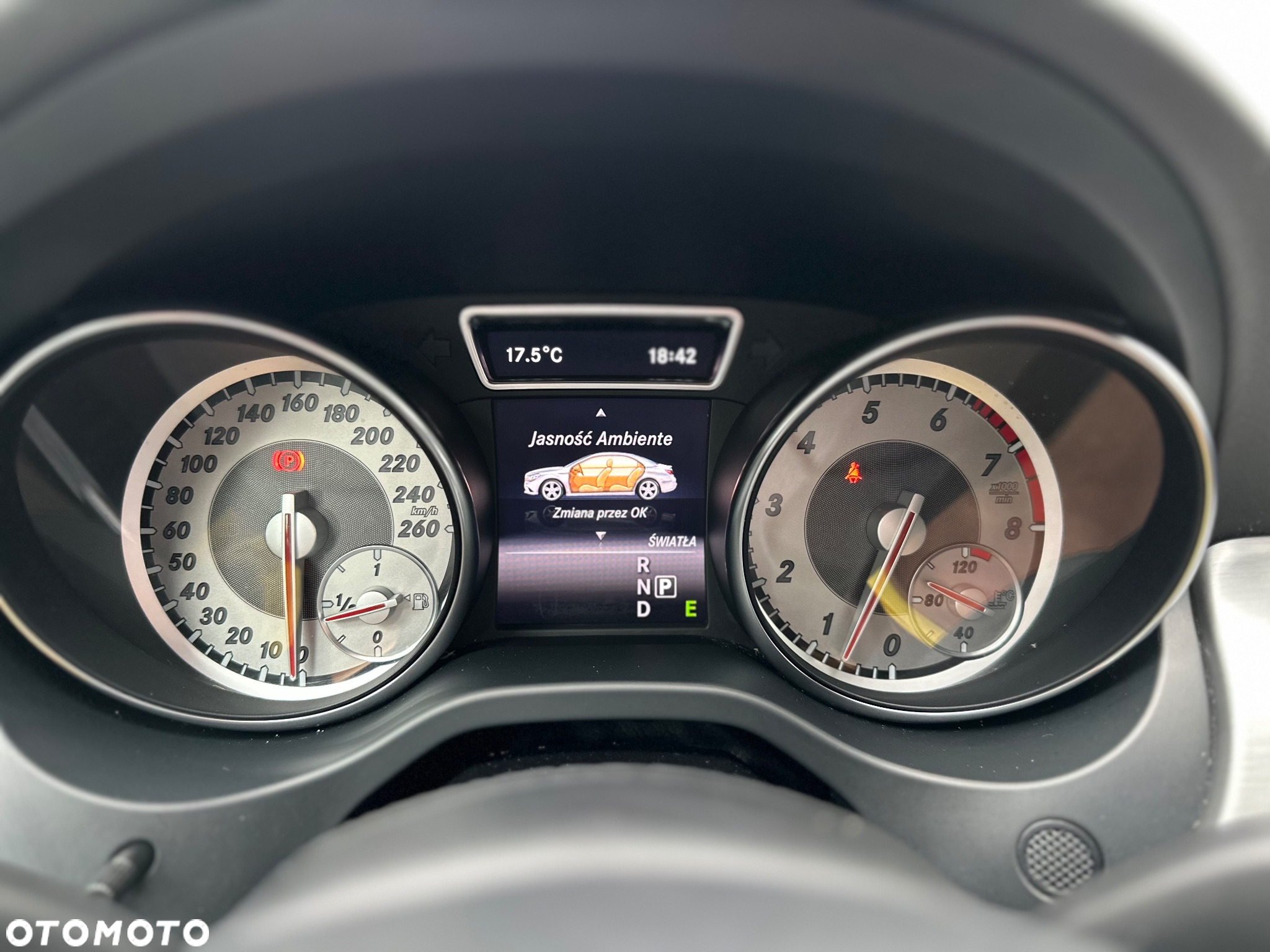 Mercedes-Benz CLA - 35