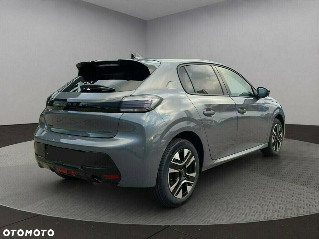 Peugeot 208 - 4