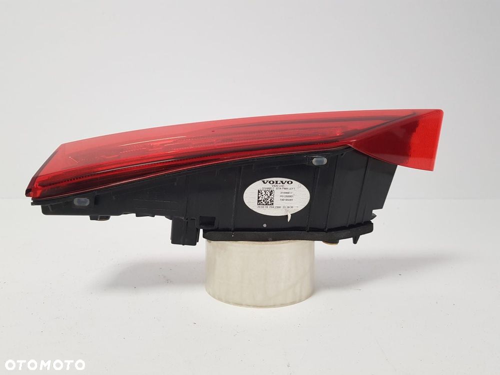 VOLVO XC60 II 17- LAMPA TYŁ LED TYLNA LEWA W KLAPĘ  31446617 - 4