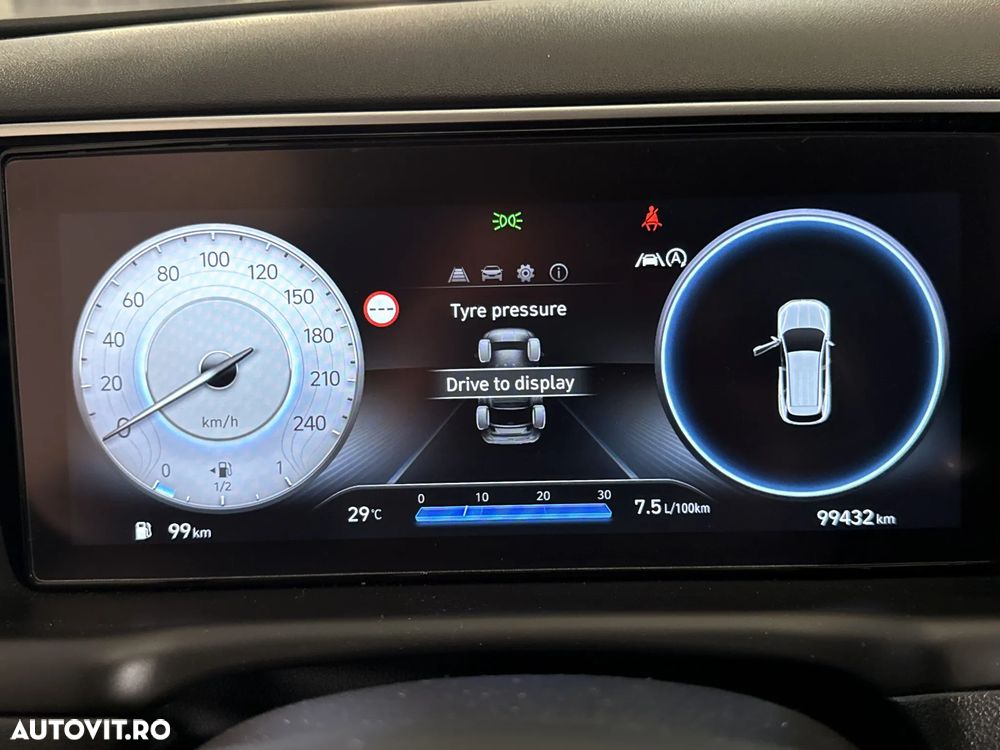Hyundai Tucson - 11
