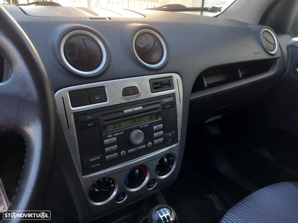 Ford Fusion 1.25 X-Trend - 14