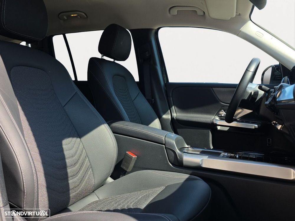 Mercedes-Benz GLB 180 d - 14