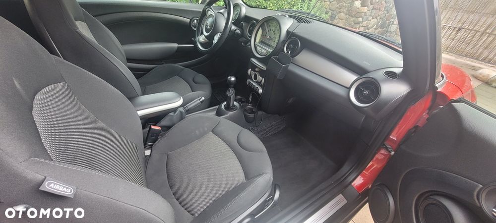 MINI Cooper D - 10