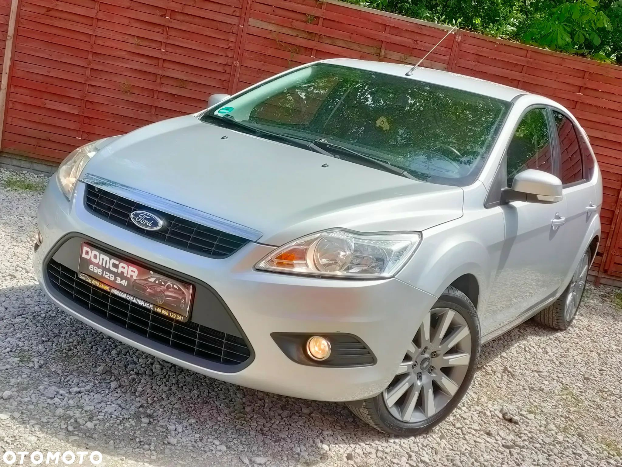 Ford Focus 1.8 Silver Magic - 1