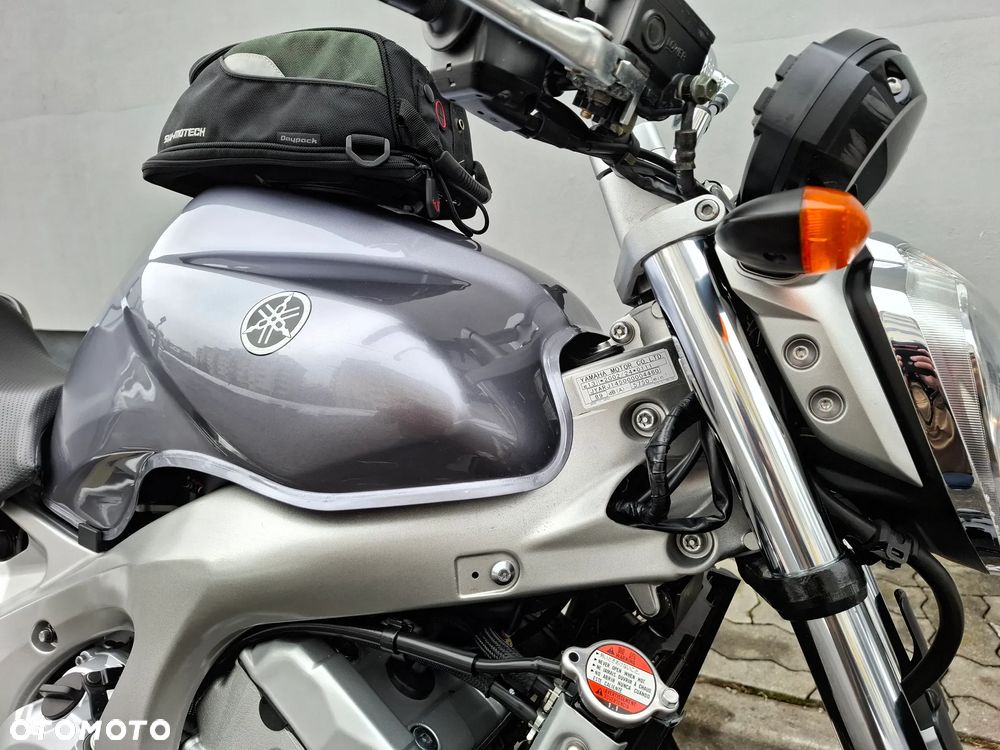 Yamaha FZ6 - 12