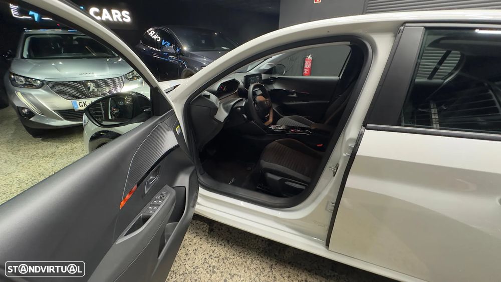 Peugeot e-208 Active Pack - 14