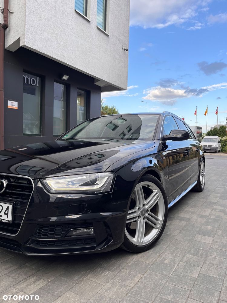 Audi A4 Avant 2.0 TDI DPF clean diesel multitronic S line Sportpaket - 4