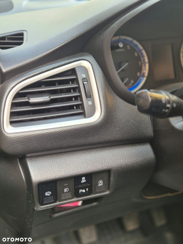 Suzuki SX4 1.6 Comfort Plus - 8