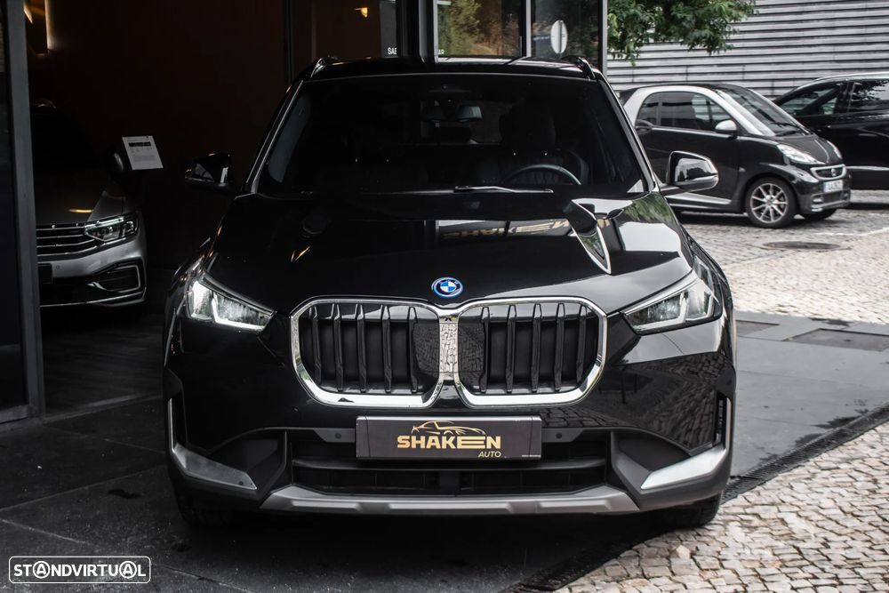 BMW X1 xDrive25e Aut. — fotografia 7