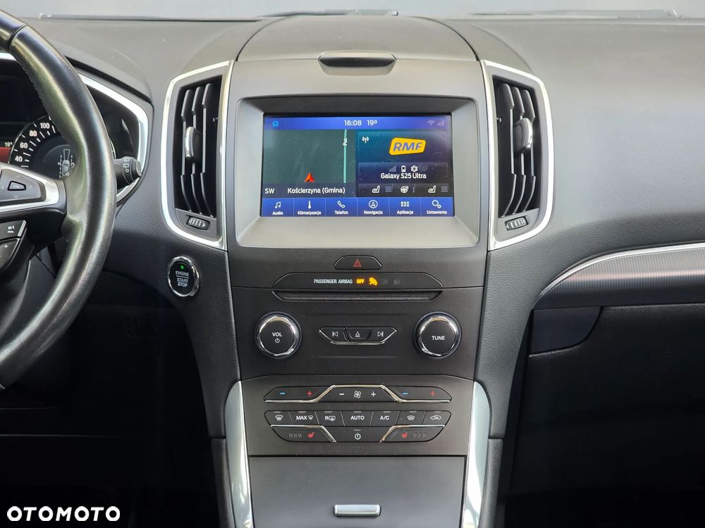 Ford S-Max 2.0 EcoBlue Titanium - 32