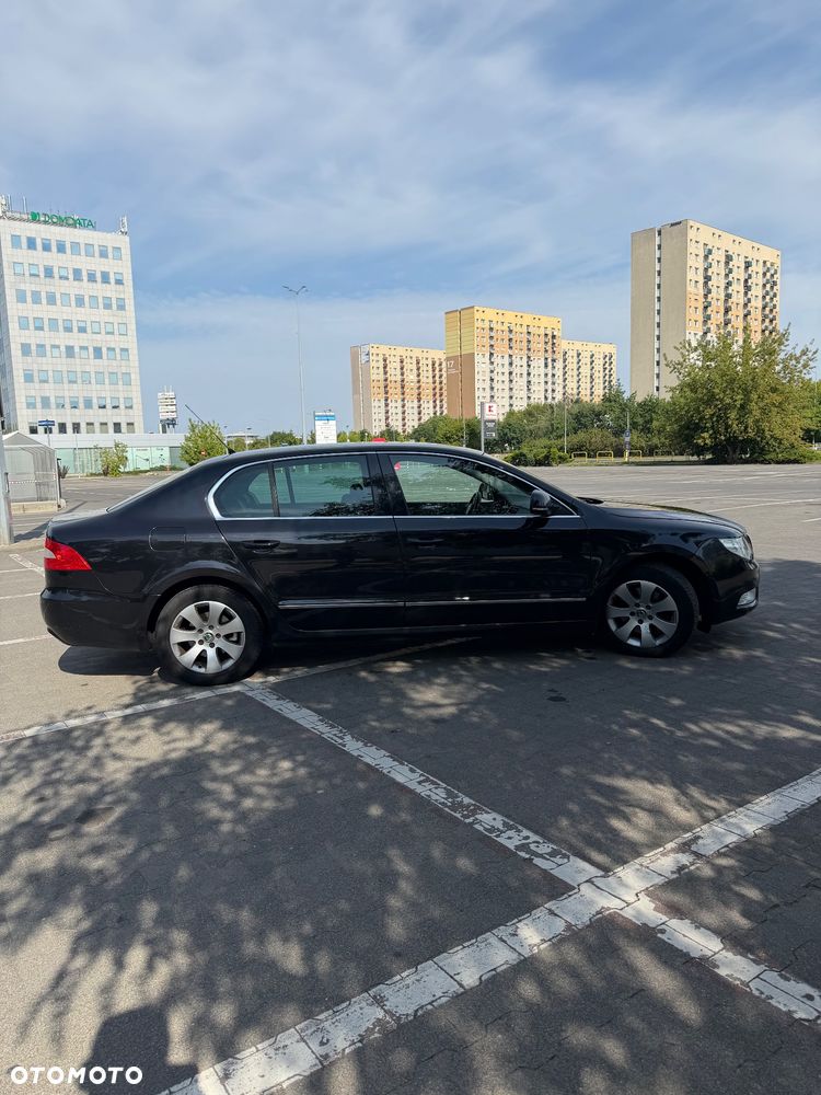 Skoda Superb 2.0 TDI Comfort - 4