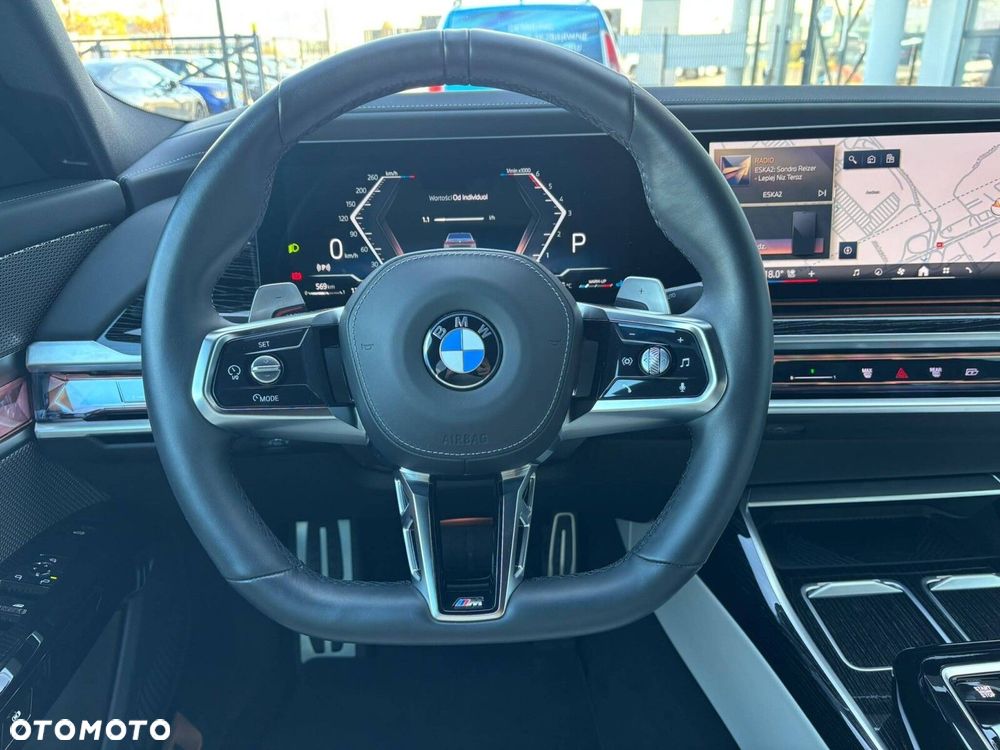 BMW Seria 7 - 28
